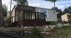Devanture mobil-home - Camping le bois de pins -Salses-Le-Château 66